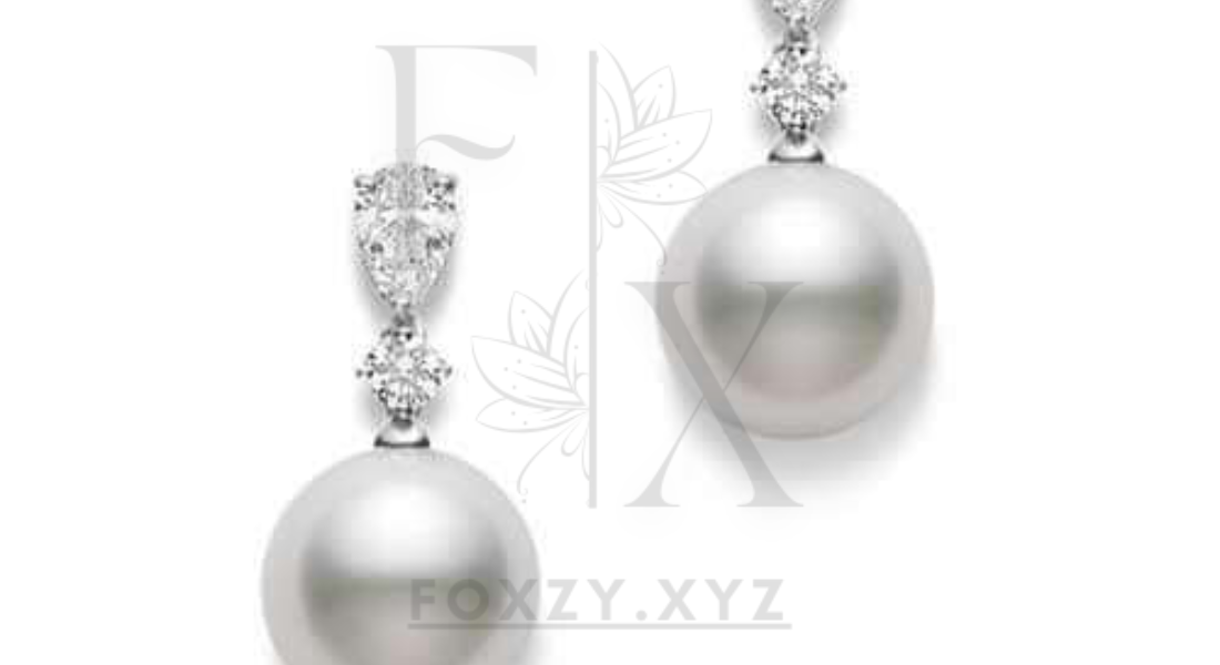 Mikimoto classic South Sea earrings